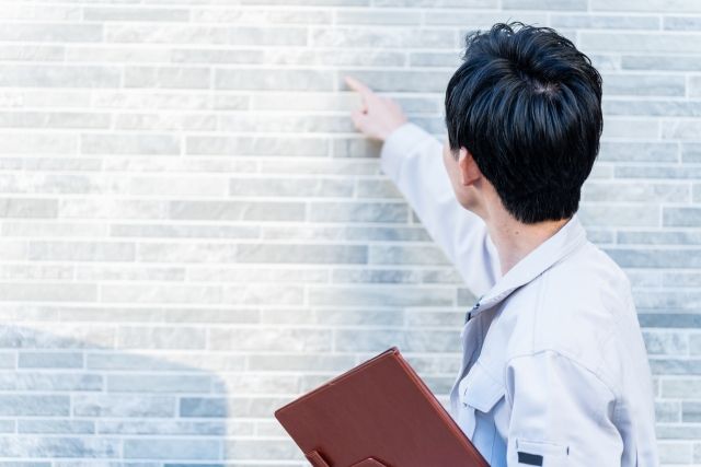 外壁塗装のプロ:アプリプランニングに点検を依頼!